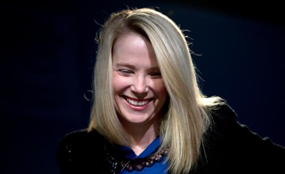 Yaklaşık 4 yıldır Yahoo'nun CEO'su olan Marissa Mayer umulanın aksine bu dönemde şirketin gelirlerini artıramadı. 

