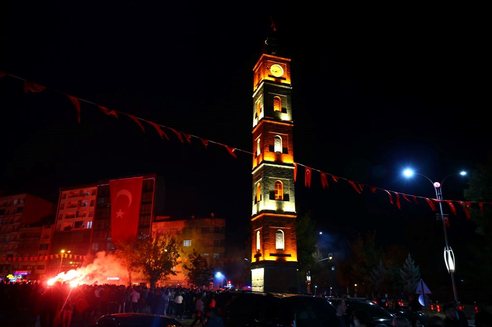 Cumhuriyet'in 100. yılı fener alayı yürüyüşleriyle kutlandı - 26