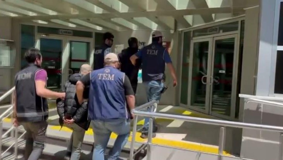 Kütahya'da PKK/KCK operasyonu: 12 gözaltı Kütahya'da PKK/KCK operasyonu: 12 gözaltı