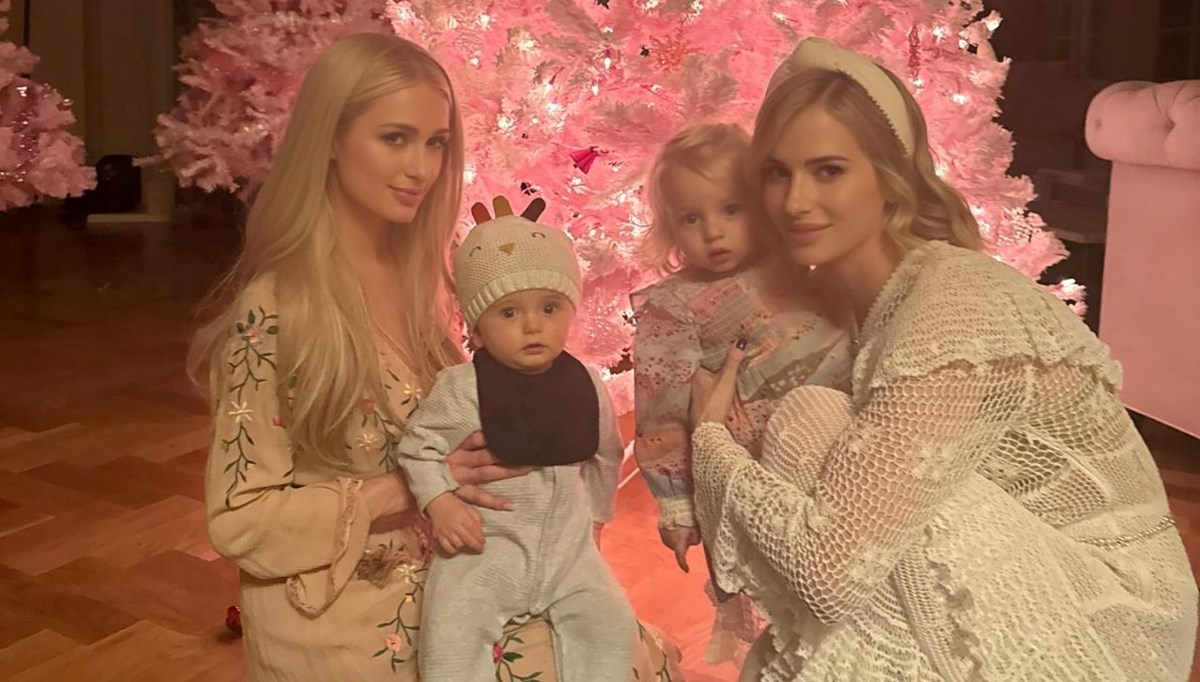 Paris Hilton'un taşıyıcı anneden kızı oldu! Bebek London'a pembe Noel kutlaması