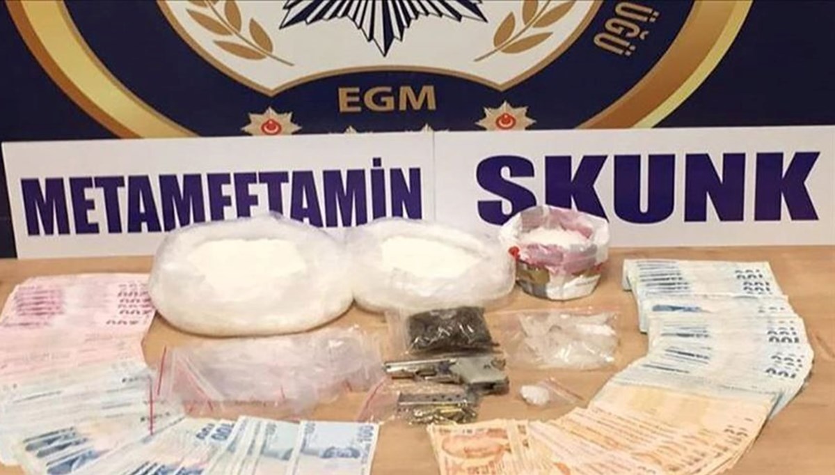 İstanbul'da 3,5 ton metamfetamin ele geçirildi