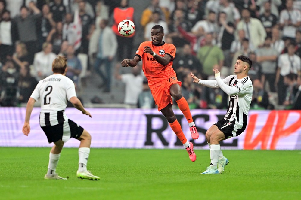 Beşiktaş, Avrupa'da mağlup oldu: Dolmabahçe'de 4 gol!