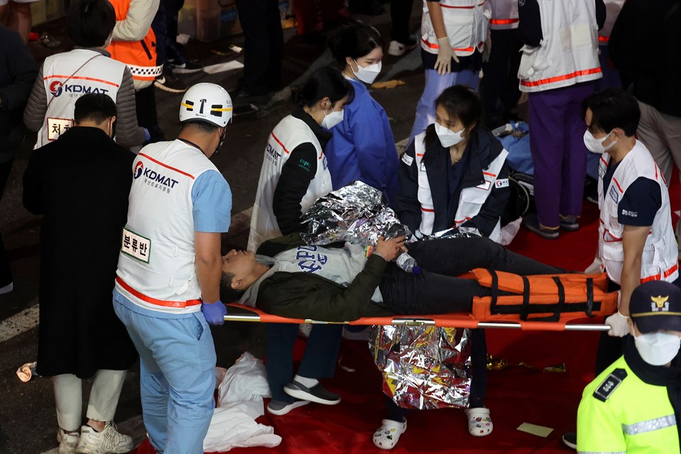 BREAKING NEWS: In South Korea "Halloween"stampede: 149 dead - 1