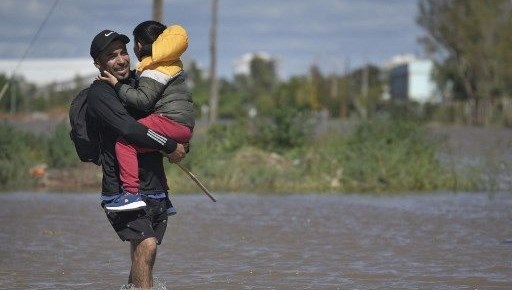 Arjantin'de sel: Ölenlerin sayısı 13'e yükseldi