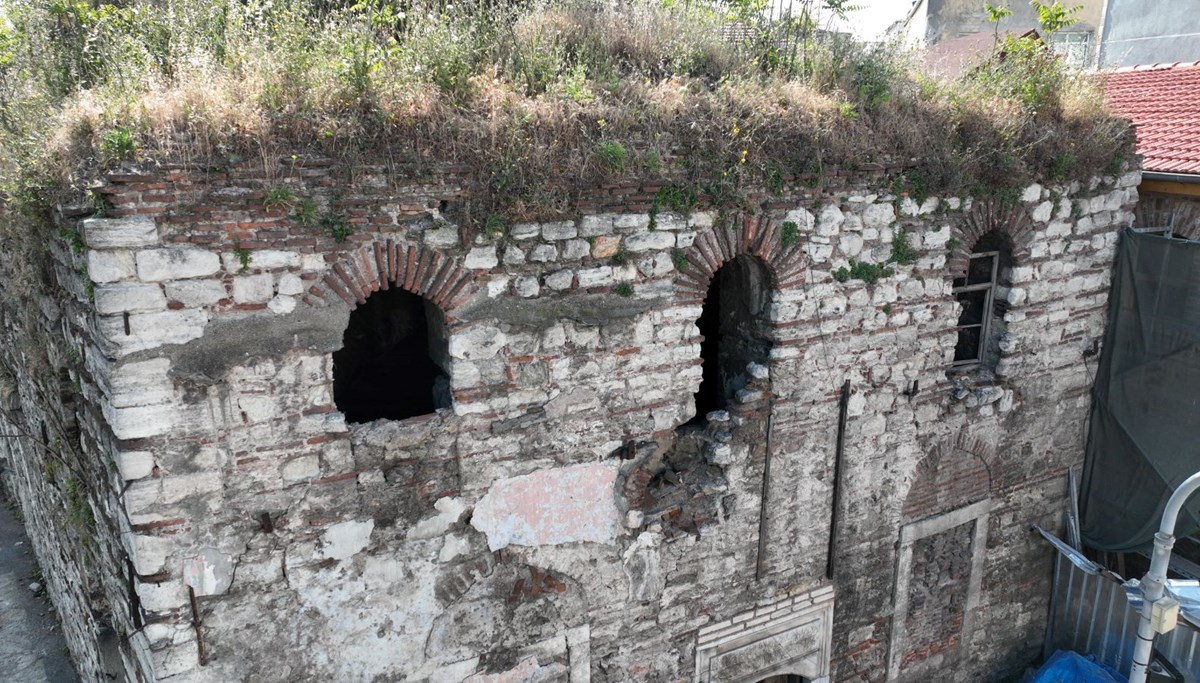 Mimar Sinan'ın eseri Ayakapı Hamamı ihya edilmeyi bekliyor Mimar Sinan'ın eseri Ayakapı Hamamı ihya edilmeyi bekliyor