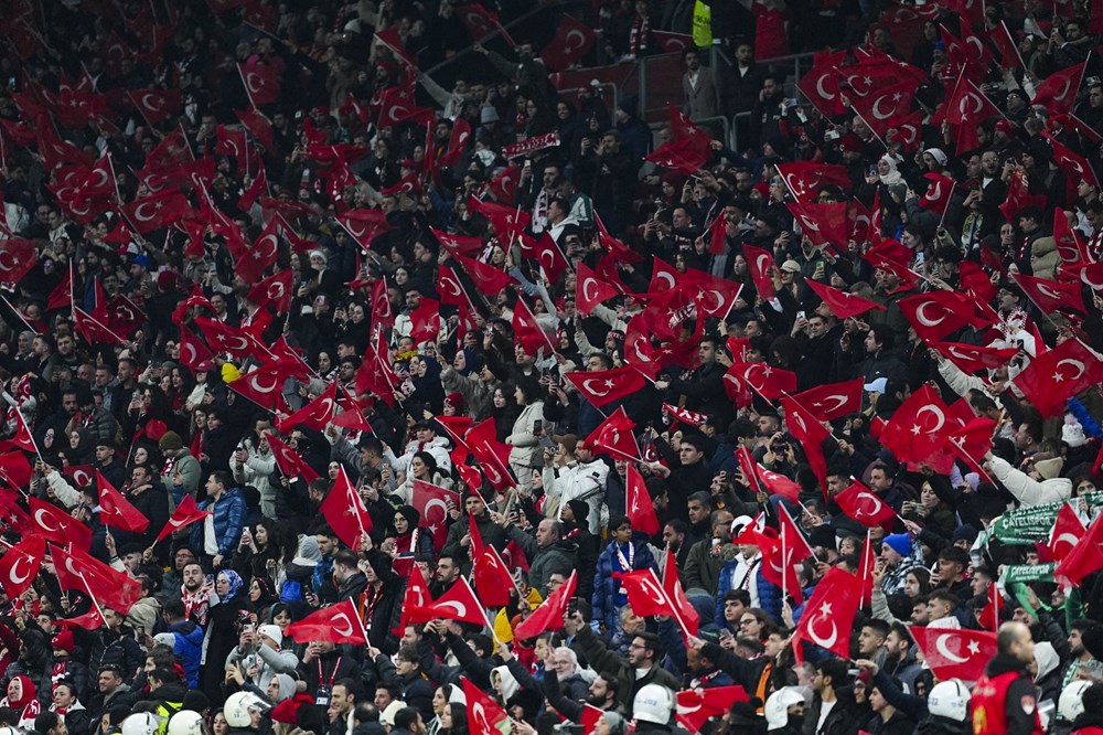 equD4X6pHk 2phBvNwosKw