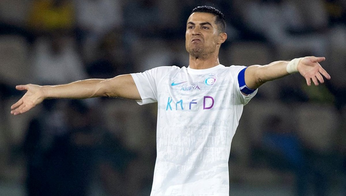 Cristiano Ronaldo 2023'ün en golcüsü: Mbappe ve Haaland'ı geride bıraktı