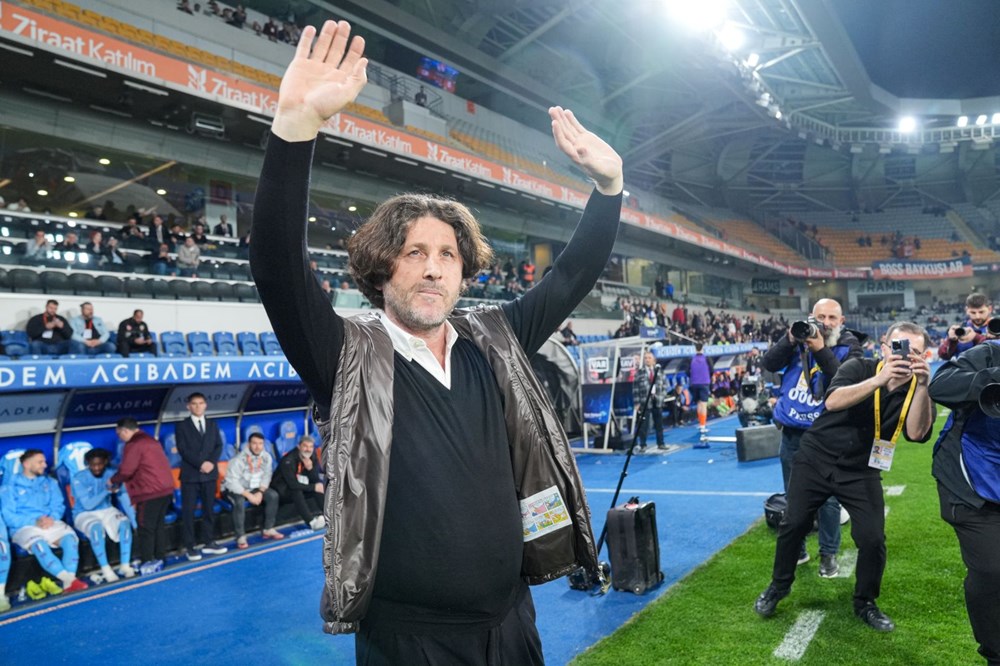 Fatih Tekke'den Trabzonspor'a 300 Günlük Özlem Sonrası Dönüş! 75 erTENfkz40y3E7cBPzjKbQ