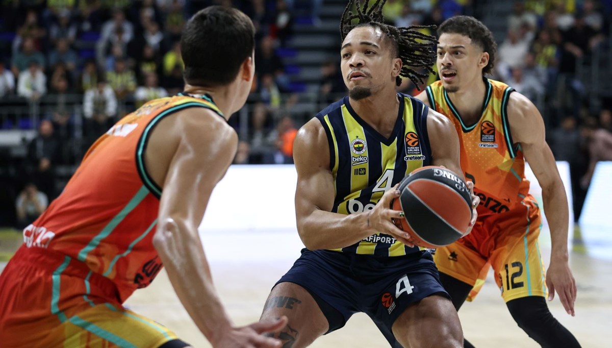 Fenerbahçe Beko EuroLeague'de 4'te 4 yaptı