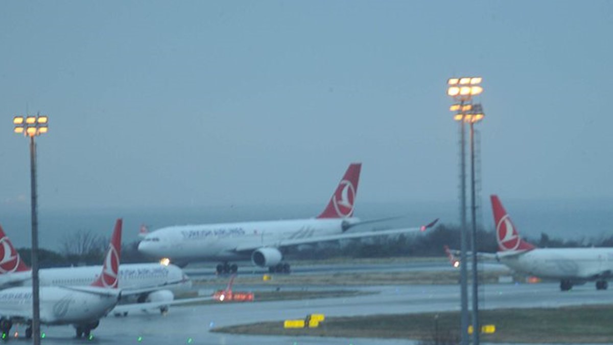Hava Kosullari Nedeniyle Bazi Ucak Seferleri Iptal Edildi Ntv