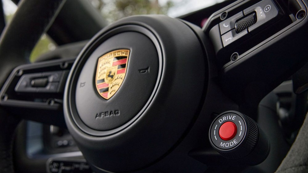 Porsche, tüm zamanların en güçlü Cayenne'ini sundu - 9