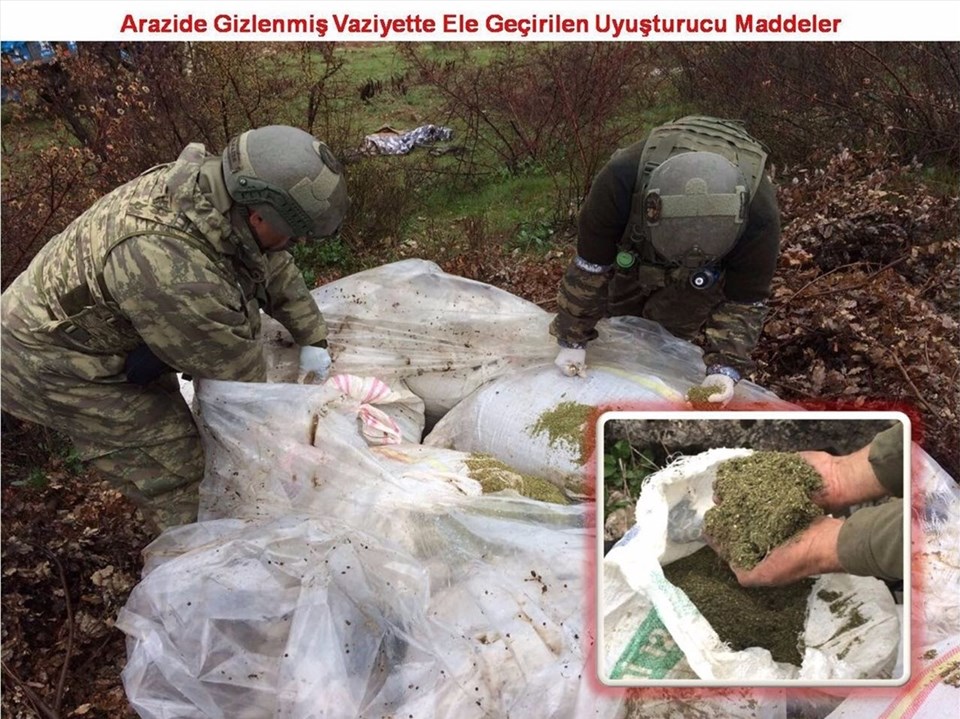 Lice'de toprağa gömülü 3 ton esrar ele geçirildi - 1