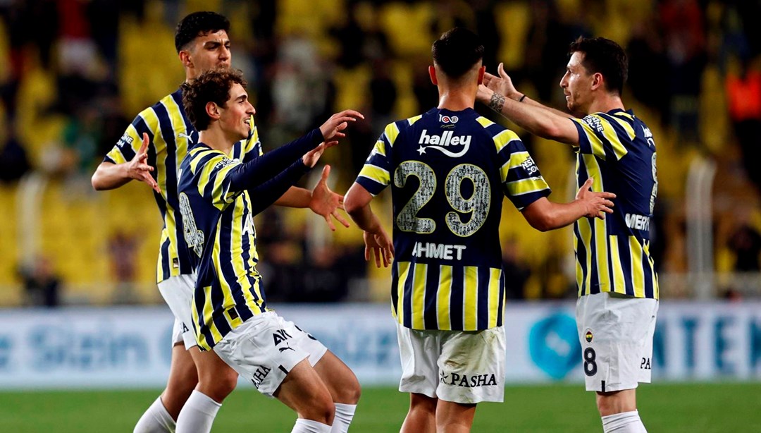 Fenerbahçe'den 1. Lig'e transfer: Genç ismin yeni adresi Manisa FK oldu!