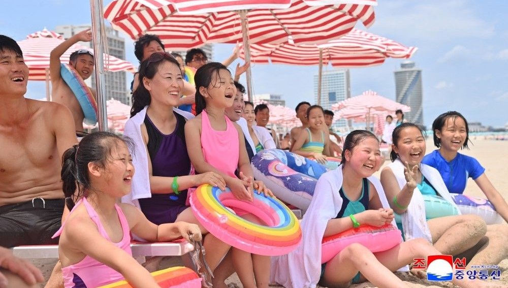 Kuzey Kore’deki tatil kompleksi kapılarını açtı