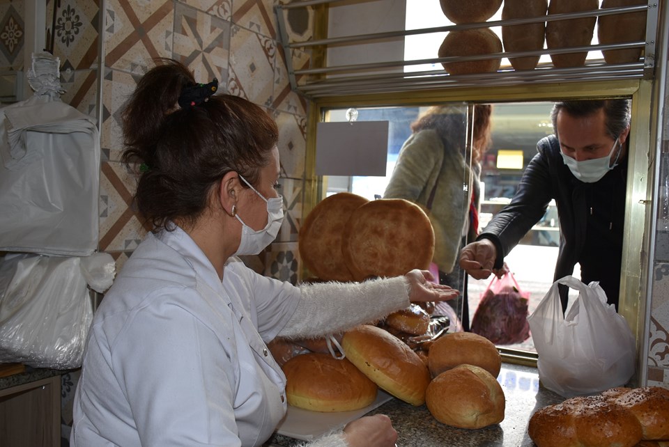 Edirne'de ekmek fiyatı belirsizliği, vatandaşın kafasını karıştırdı - 2