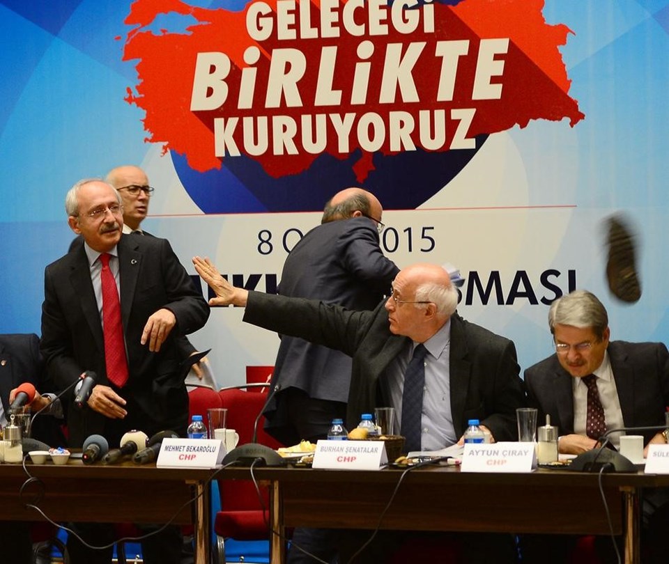 Kılıçdaroğlu'na ayakkabı atan kişi serbest - 1