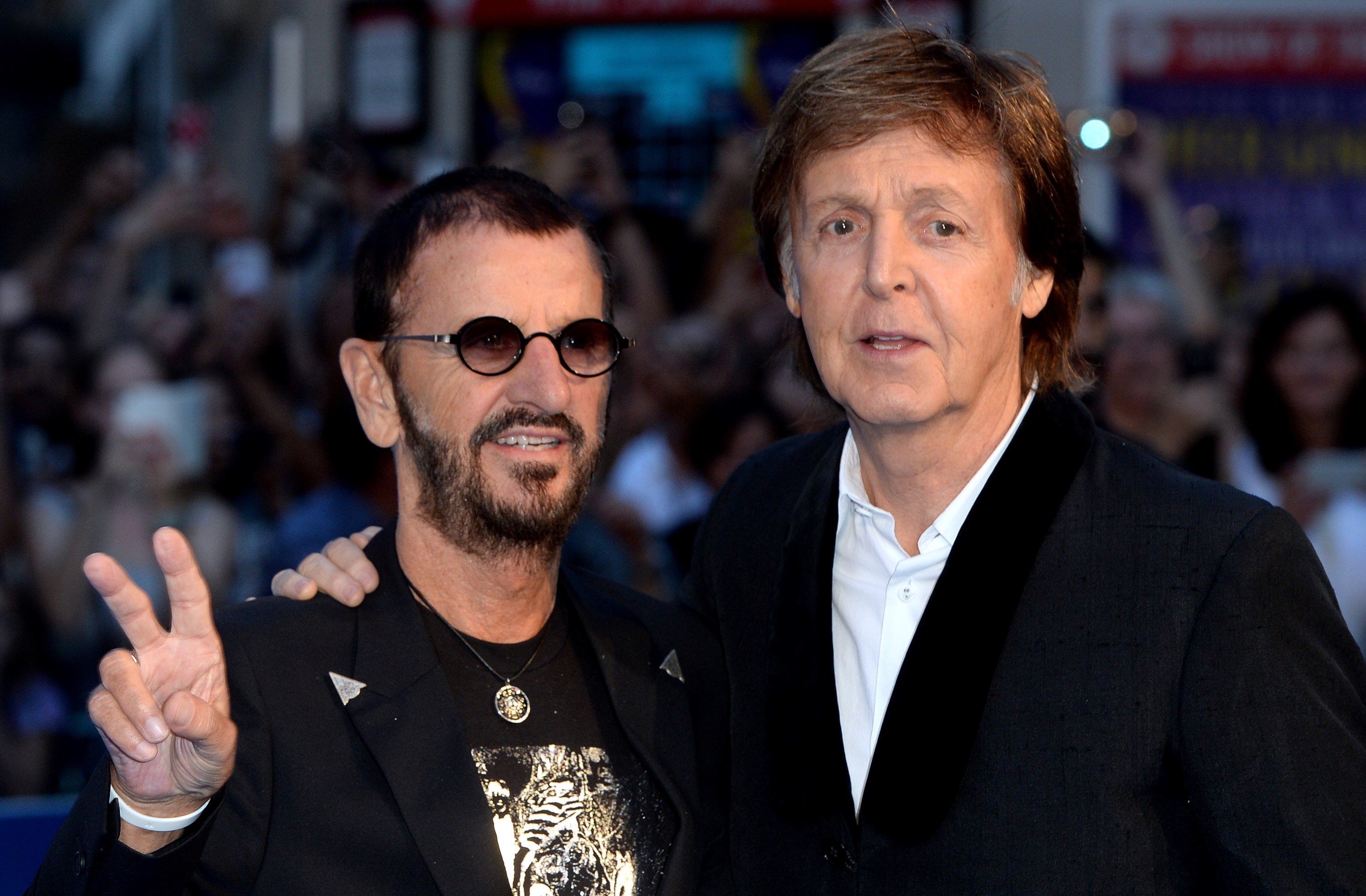 The Beatles'ın Yaşayan Iki üyesi Ringo Starr Ve Paul McCartney'den ...