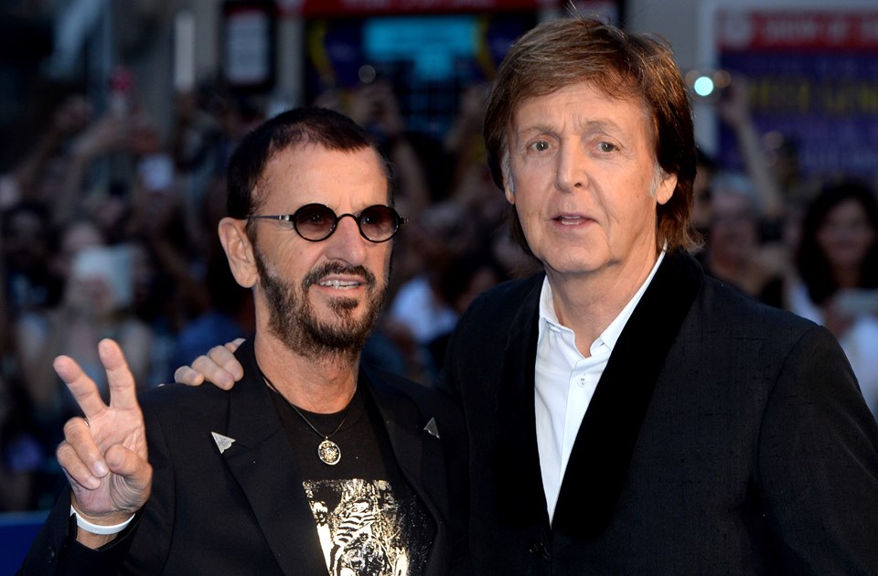 The Beatles'ın yaşayan iki üyesi Ringo Starr ve Paul McCartney'den YouTube konseri - 1