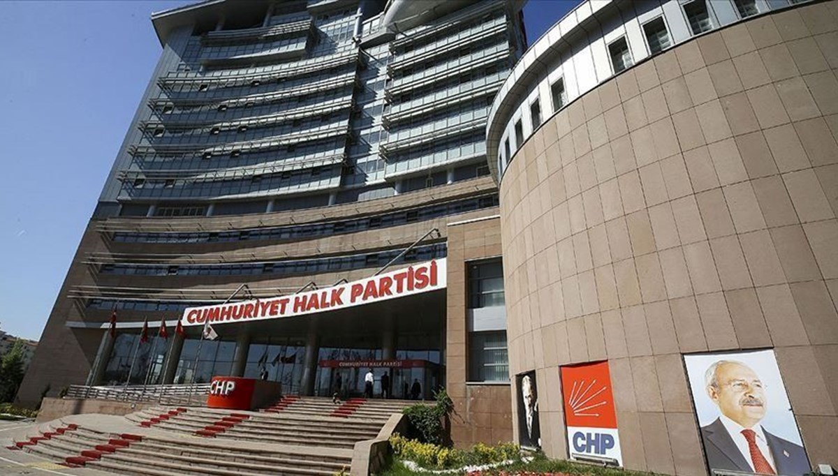 CHP'de 2,5 saatlik MYK toplantısı