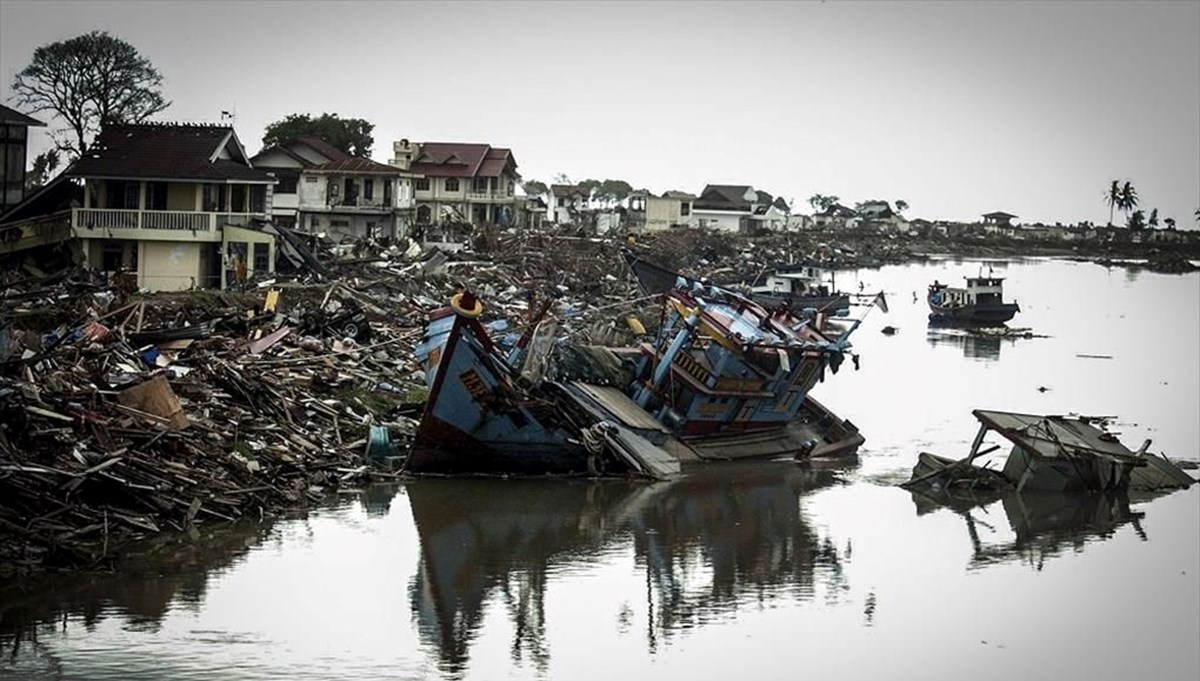 Tsunami nedir, nasıl oluşur? Tsunami anlamı ve oluşum evresi