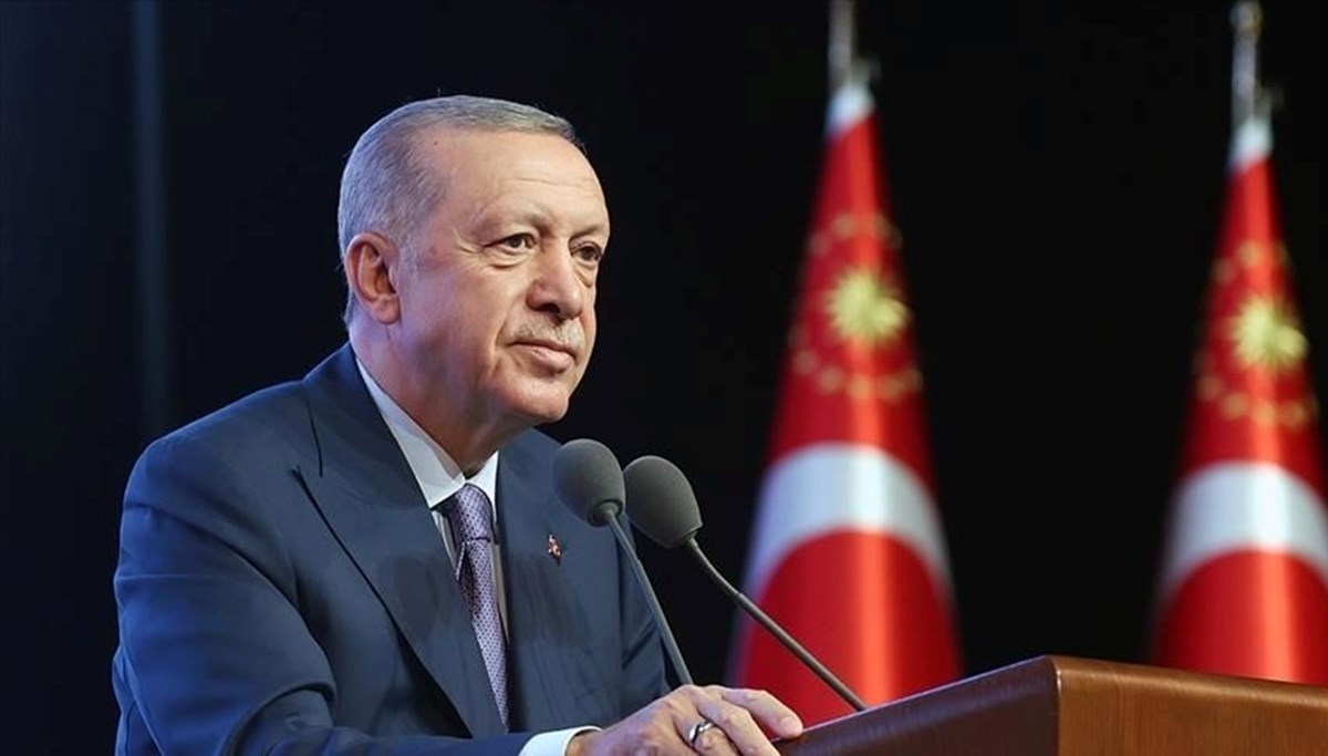 Cumhurbaşkanı Erdoğan'dan Mehmet Akif Ersoy paylaşımı