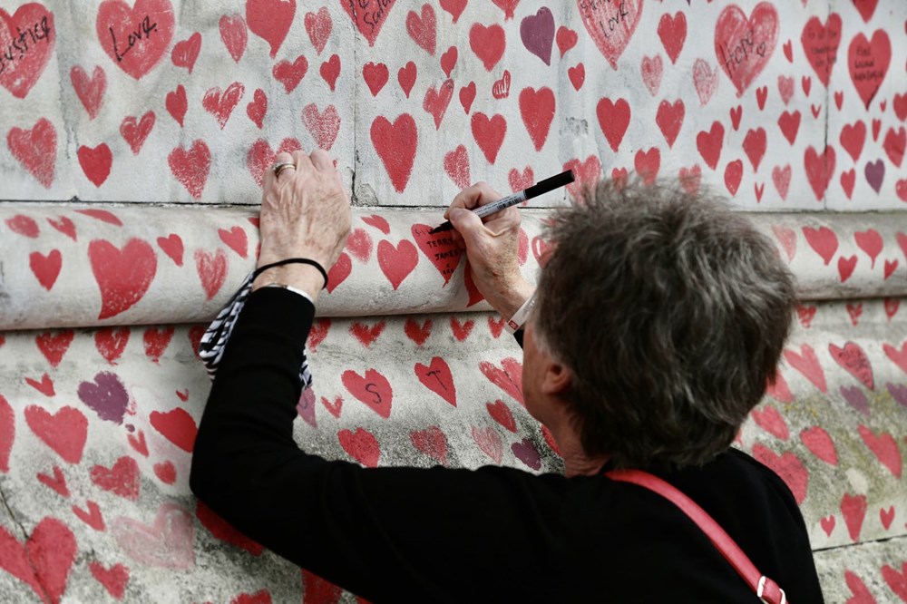 Covid-19 kurbanlarının anısına 150 bin kalp - 28