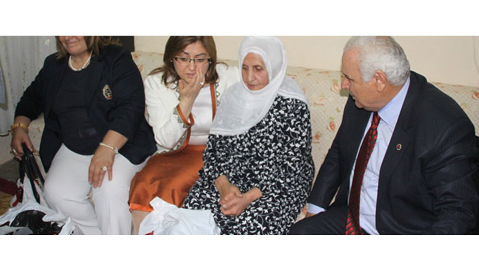 Bakan Şahin: Sen de bana Kürtçe öğret