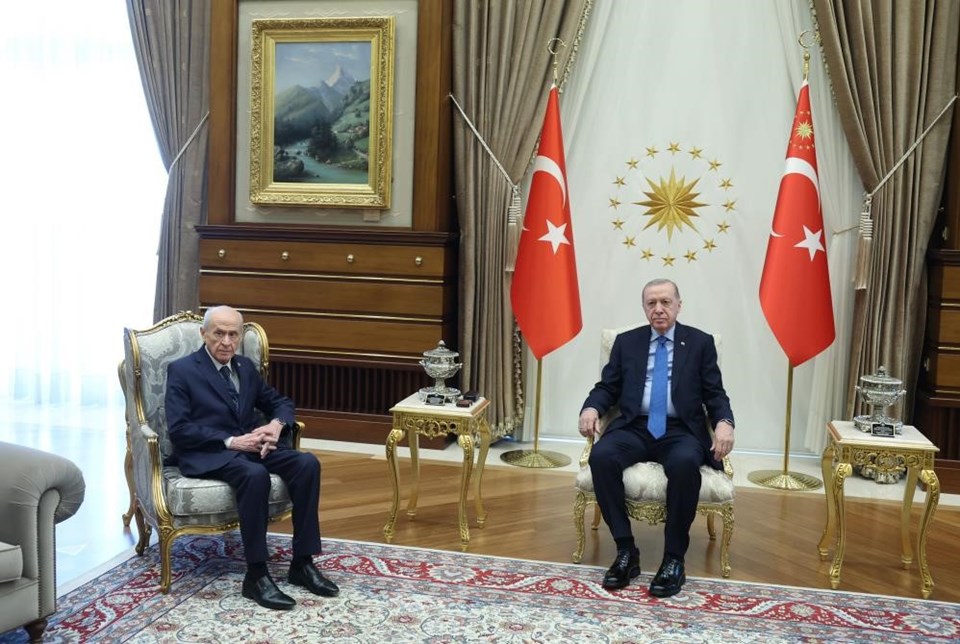 Cumhurbaşkanı Erdoğan, Bahçeli ile görüşüyor - 1