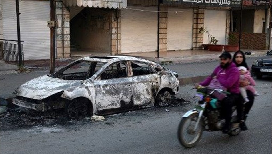 Şara'dan Suriye'deki şiddet olaylarını araştıran komisyona ek süre