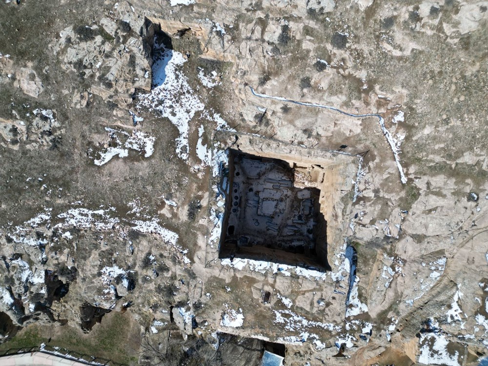 Anadolu'nun Petra'sı: "Gümüşler Manastırı" 72