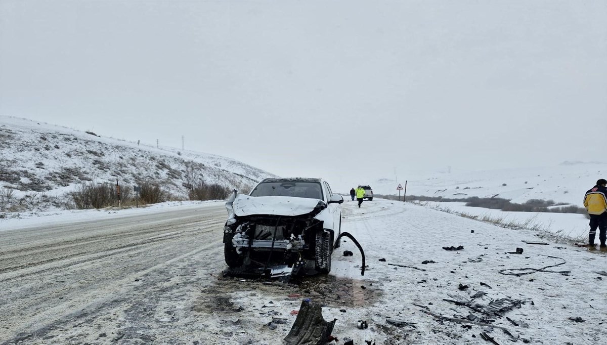 Erzurum'da trafik kazası: 2 ölü