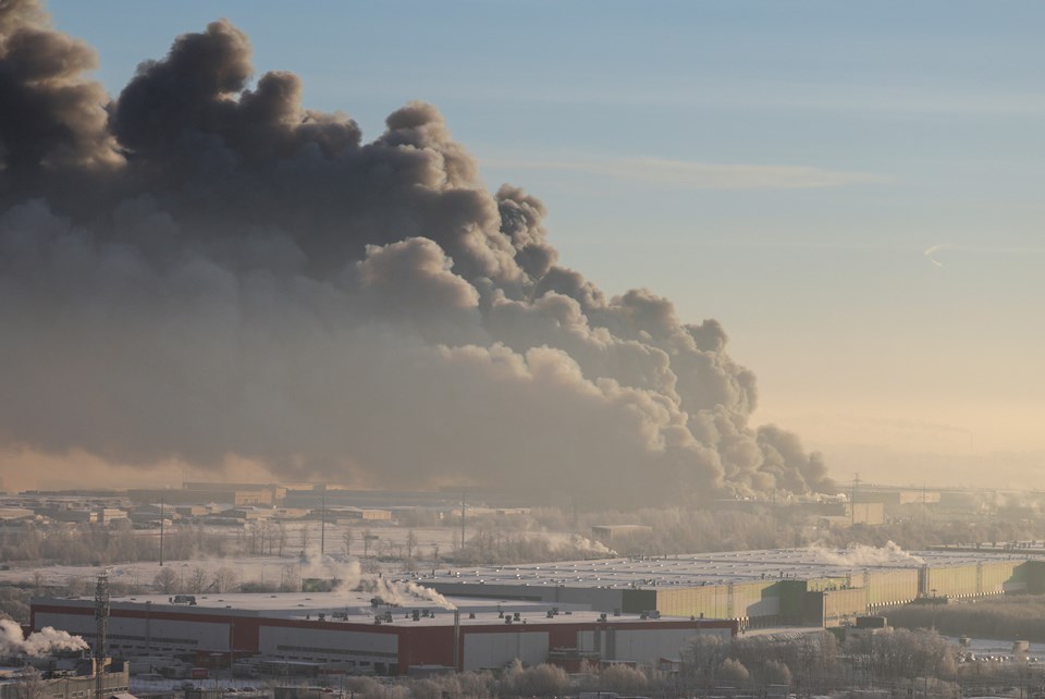 Rusya'nın en büyük e-ticaret platformuna ait depoda yangın: Zarar 126 milyon dolar - 1