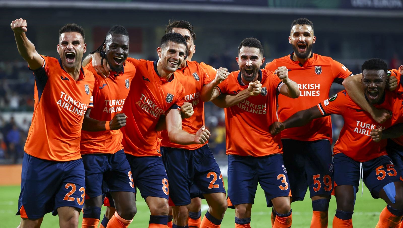 Иберия 1999 истанбул башакшехир прогноз. Истанбул башакшехир форма 2022 красная. Жулиано истанбул башакшехир. Иберия 1999 истанбул башакшехир прогноз. Башакшехир стамбул.