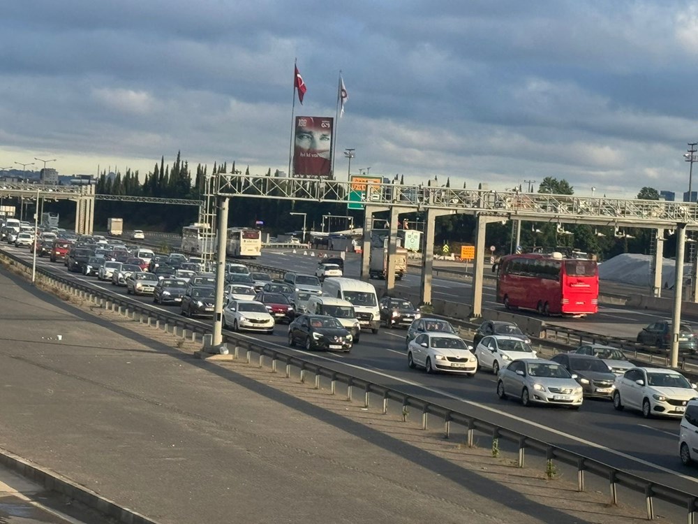 İstanbul çıkışlarında Kurban Bayramı yoğunluğu - 4