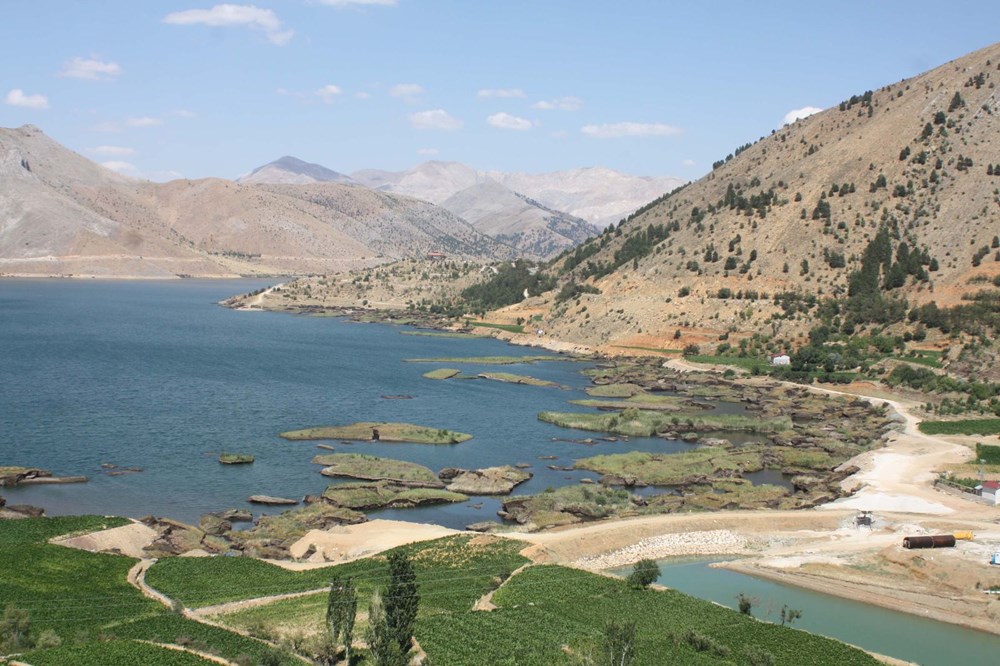 Baraj gölündeki yüzen adalar sabitlenecek - 10