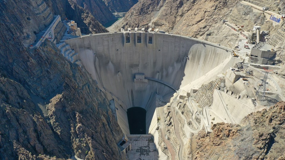 Bakan Kirişçi: Yusufeli Barajı, 750 bin Togg'un elektrik ihtiyacını karşılayabilir - 1