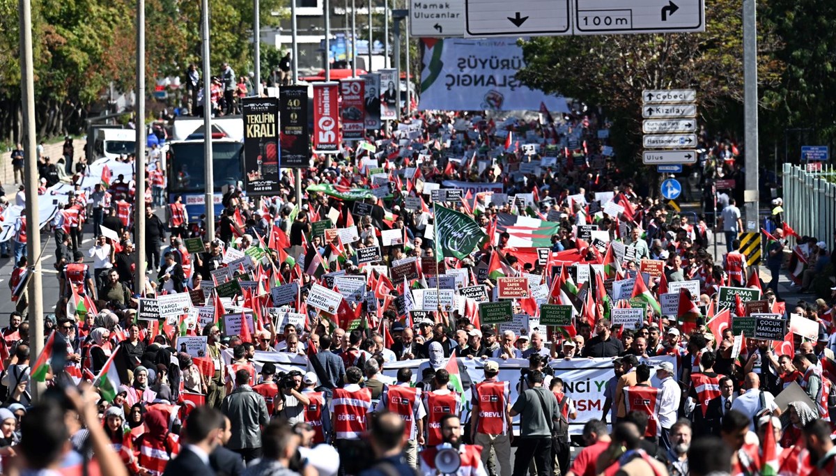 Binlerce kişi meydanlara çıktı: İstanbul ve Ankara’da Filistin’e destek, İsrail’e tepki Binlerce kişi meydanlara çıktı: İstanbul ve Ankara’da Filistin’e destek, İsrail’e tepki