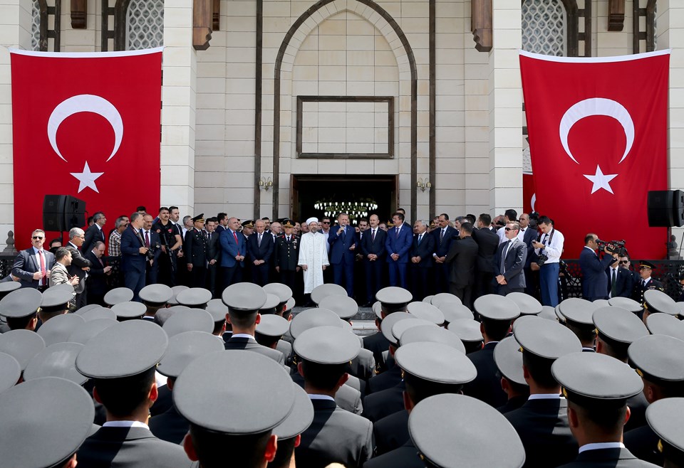 Cumhurbaşkanı Erdoğan: Terörü ayaklarımızın altına alarak yok edeceğiz - 1