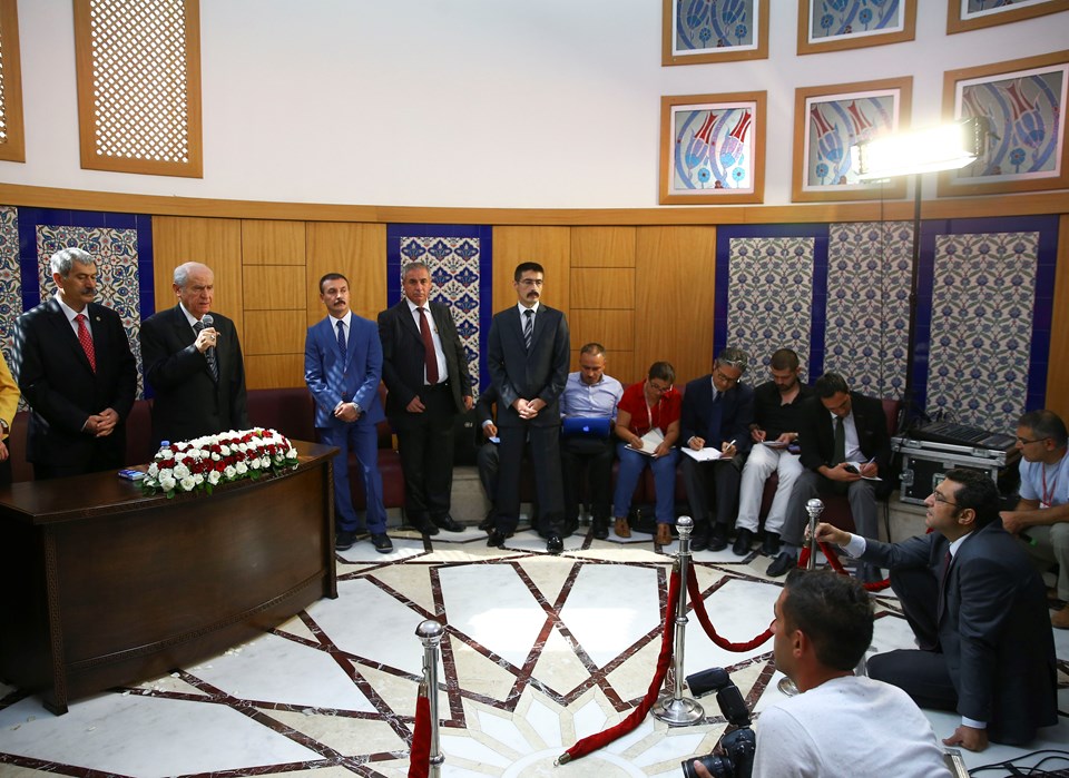 MHP lideri Bahçeli: ABD Büyükelçisi haddini aşıyor - 4