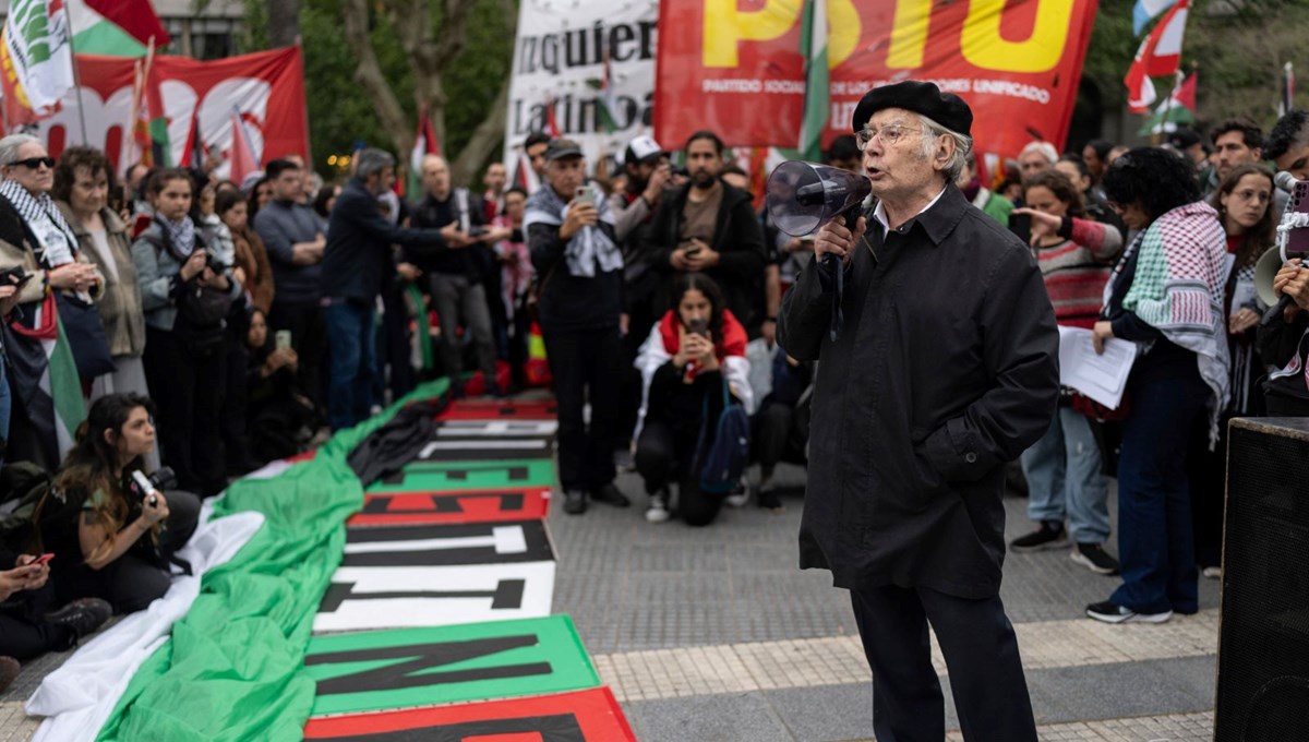 Nobel ödüllü Perez, Netanyahu'nun tutuklanması için harekete geçti