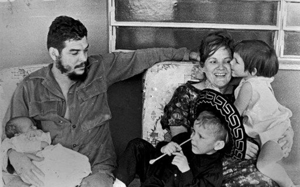 Che Guevara'nın oğlu Camilo, Venezuela'da hayatını kaybetti - Son Dakika Dünya Haberleri | NTV Haber