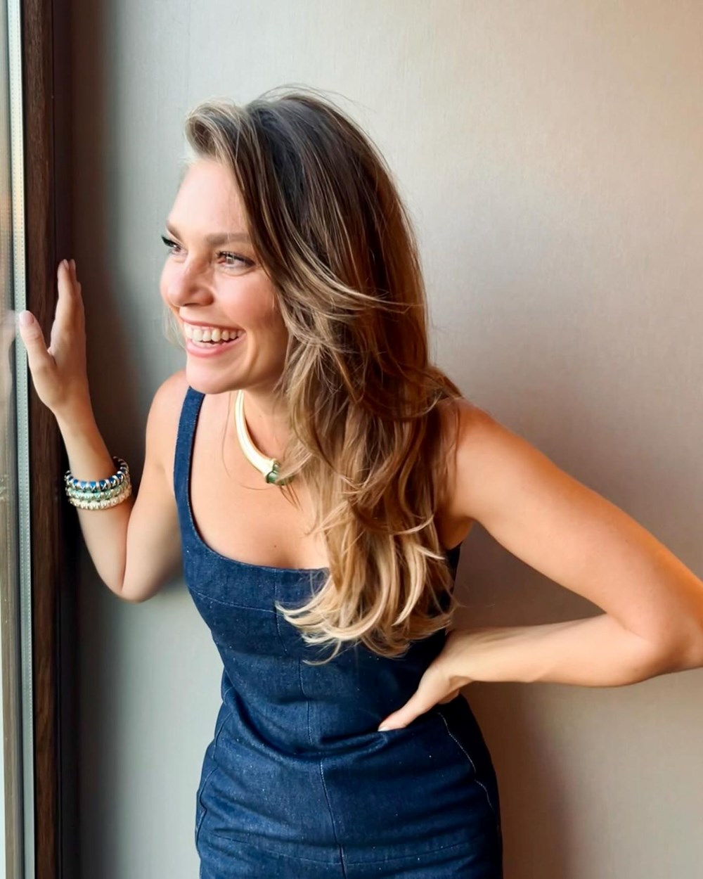 Aslı Enver'in paylaşımına beğeni yağdı! - 4