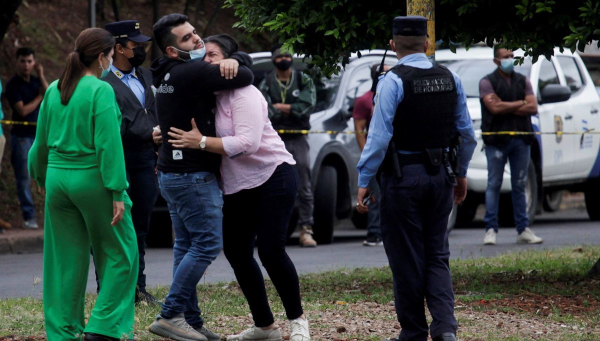 Honduras'ta eski cumhurbaşkanının oğlu silahlı saldırıda öldürüldü