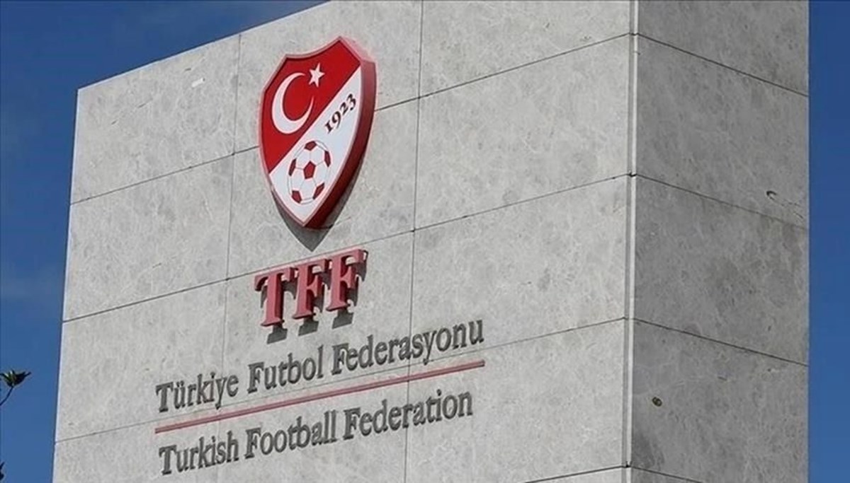 Süper Lig'de deplasman yasağı kalktı mı? Galatasaray-Beşiktaş derbisi için deplasman yasağı kararı Süper Lig'de deplasman yasağı kalktı mı? Galatasaray-Beşiktaş derbisi için deplasman yasağı kararı