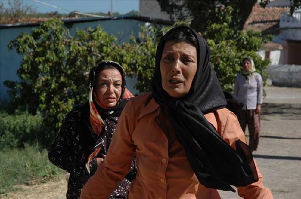 Azərbaycanda məşhurun oğlu intihar xəbərini təkzib etdi