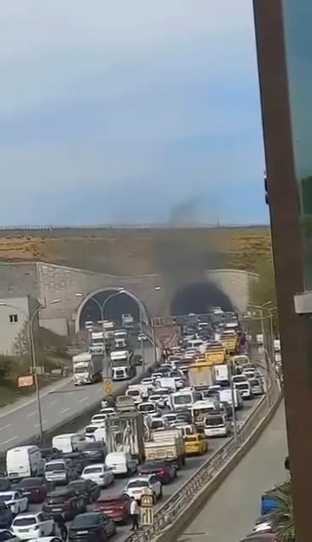 Sabiha Gökçen Havalimanı Tüneli'nde yangın 76 fFCJEAD1IE646FDJjf2iqw