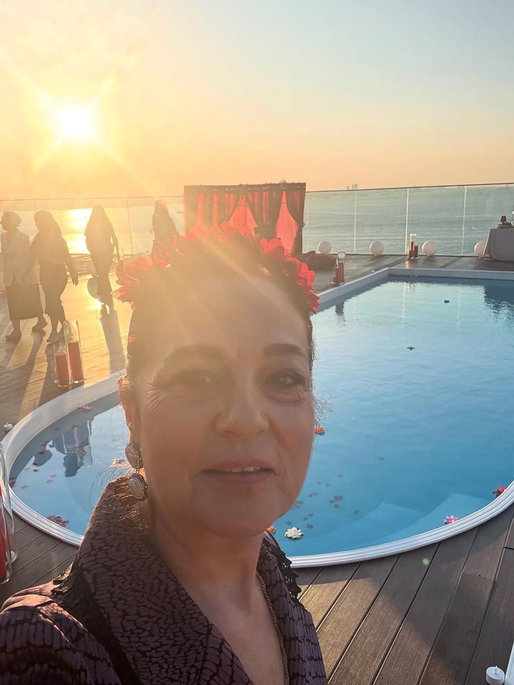 Sahipsizler'in Pervin Hanım'ı Süreyya Kilimci'den kamera arkası fotoğrafları - 6