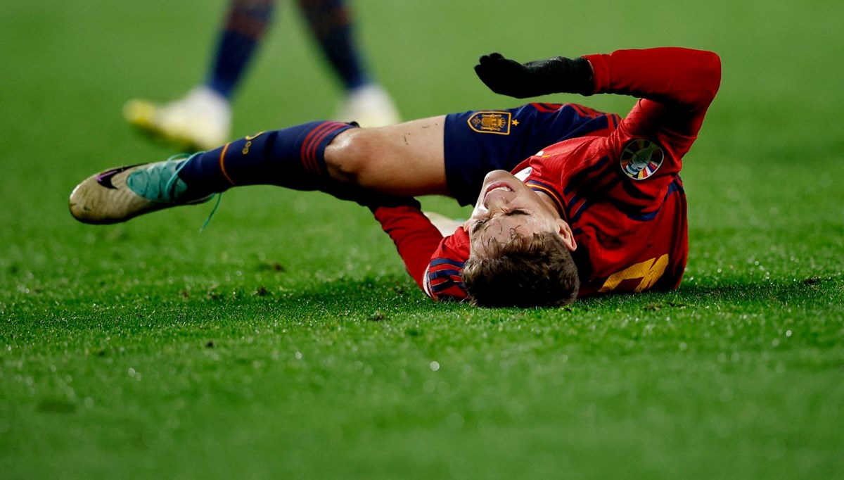 Barcelona'dan sakatlık açıklaması: Gavi EURO 2024'ü kaçırabilir Barcelona'dan sakatlık açıklaması: Gavi EURO 2024'ü kaçırabilir