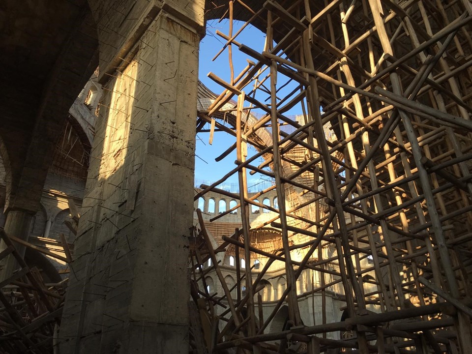 Cami inşaatında çökme: 2 yaralı - 1