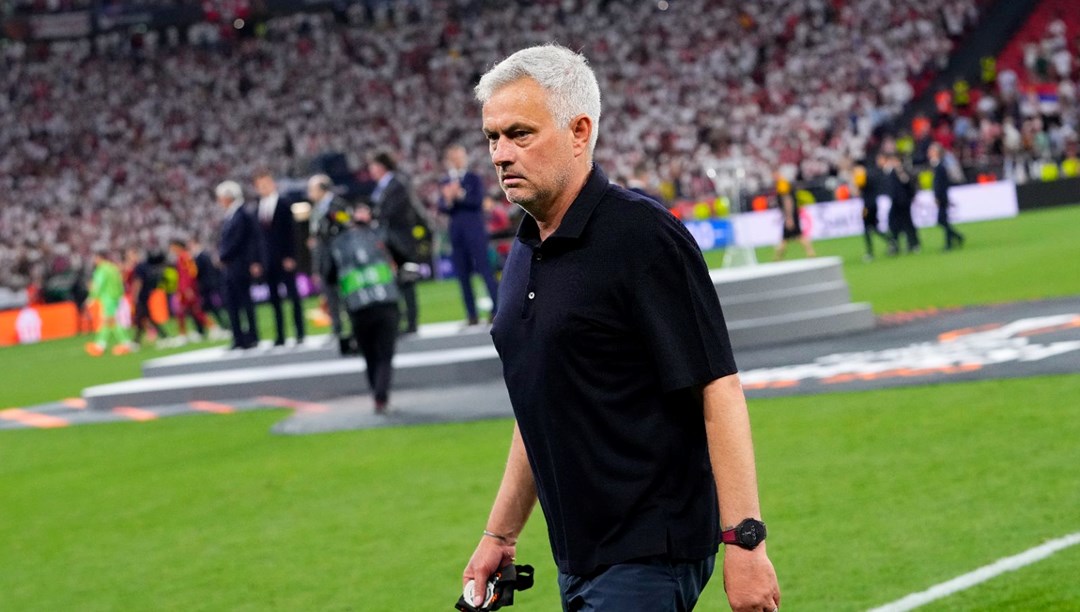 4 farklı ligde şampiyonluk gördü: Jose Mourinho'nun kariyerinden notlar